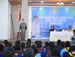 Wali Kota Kupang Lepas Calon Jamaah Haji 2026, Titip Pesan Menyentuh : “Pulang dengan Hati yang Lebih Suci”