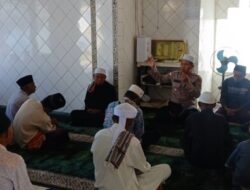Dekat dengan Masyarakat, Kapolsek Ende Serap Aspirasi Warga Lewat Jumat Curhat