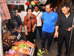 Kapolda NTT Borong Ubi Nuabosi, Produk UMKM Ende Bersinar di Bazar Hari Bhayangkara ke-80
