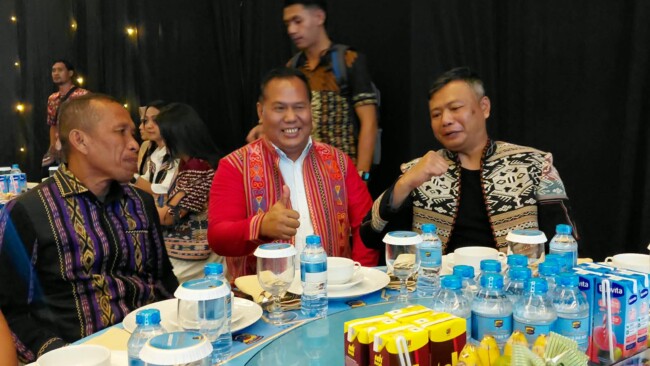 Wabup HMS Bersama Kapolres Malaka Hadiri Acara Kenal Pamit Kapolda NTT di Kupang